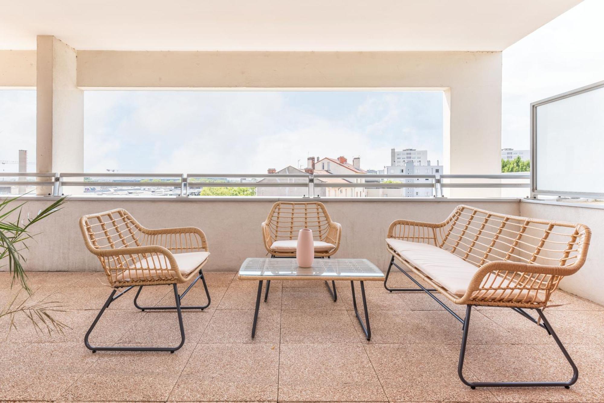 Le Montblanc & Spa Rooftop Lägenhet Lyon Exteriör bild